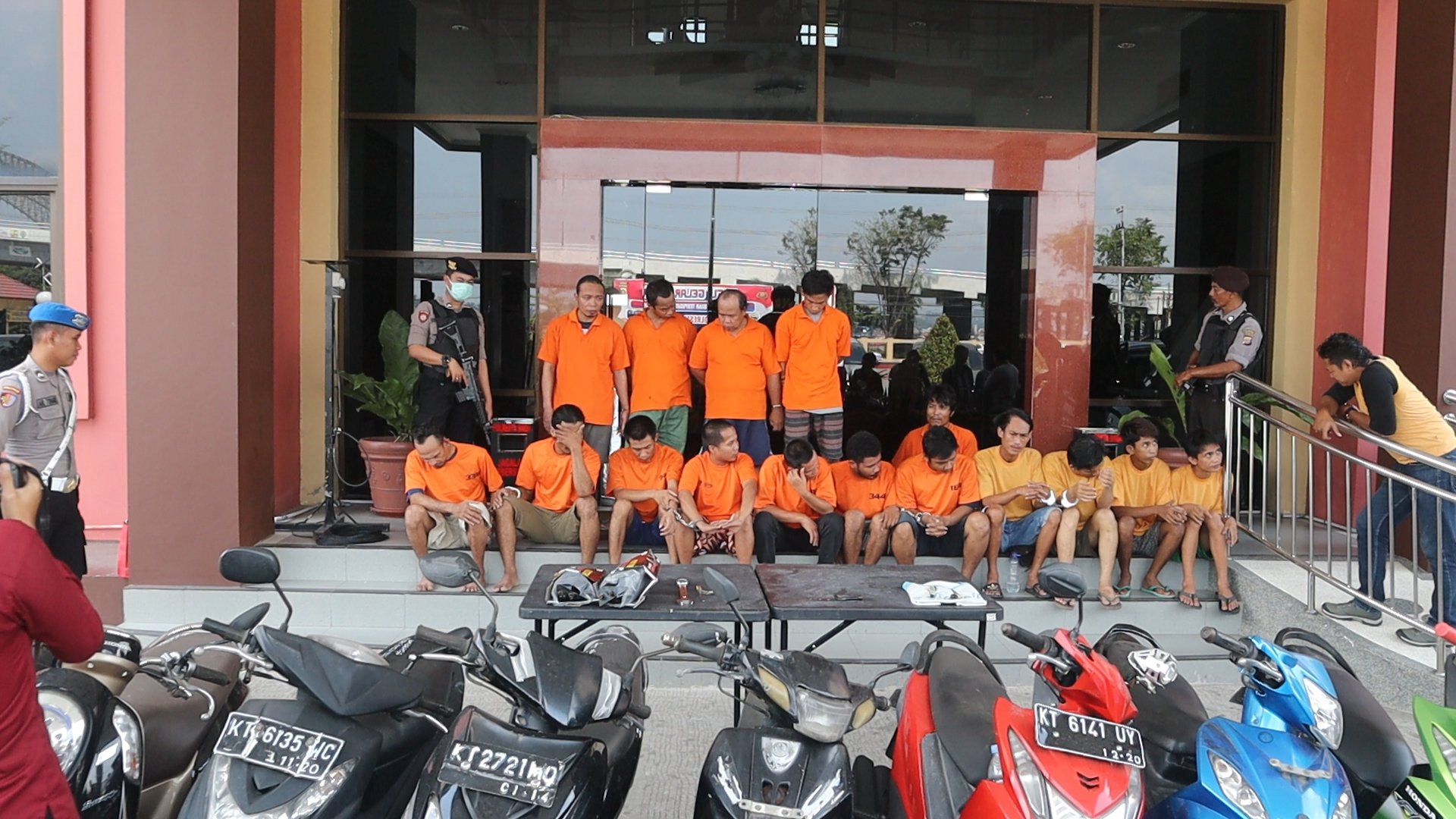 Capture 2019-09-03 16.07.57