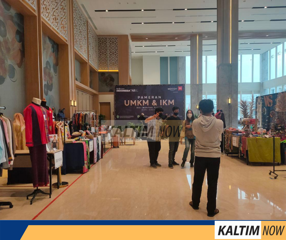 Pameran UMKM dan IKM di Mercure-Ibis Hotel Samarinda. Pameran UMKM dan IKM di Mercure-Ibis Hotel Samarinda.