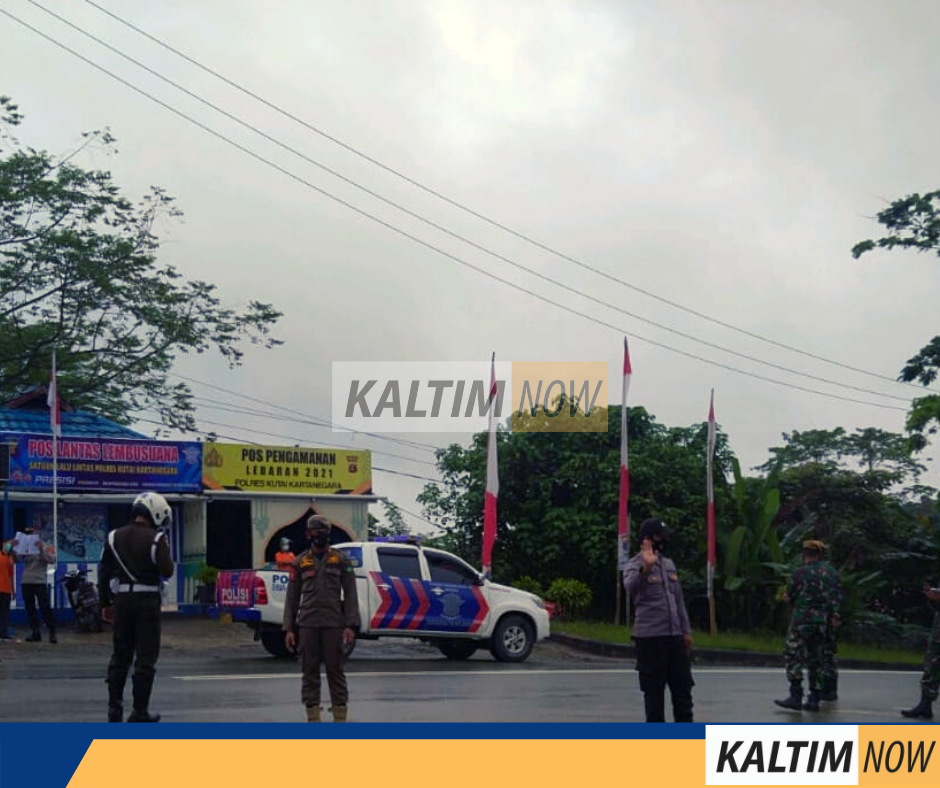 Pos Penyekatan di Simpang Tiga patung Lembuswana.