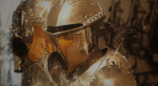 Gambar ilustrasi : Baju zirah. Sumber : Int