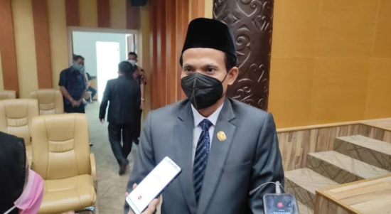 Format Upload FWakil Ketua DPRD Samarinda, Subandi.oto Web (1) Wakil Ketua DPRD Samarinda, Subandi.