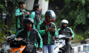 Format Upload Foto Web (3) Foto Sejumlah Drivers Ojol.
