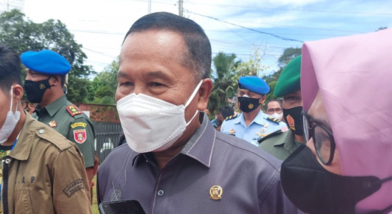 Ketua DPRD Samarinda, Sugiyono. Ketua DPRD Samarinda, Sugiyono.