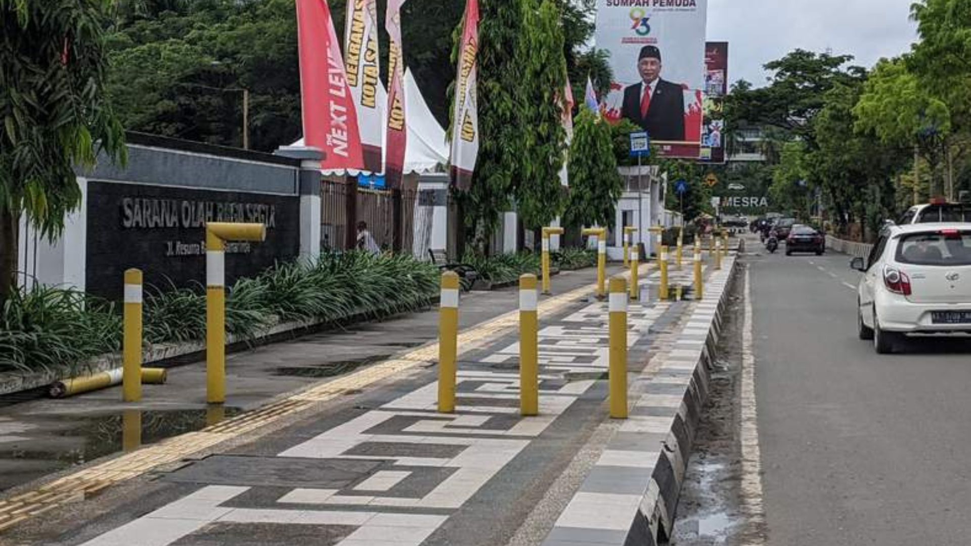 Trotoar di Jalan Kusuma Bangsa, Samarinda.