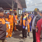 Foto: Evakuasi Korban Tenggelam di Sungai Mahakam. Sumber : Basarnas.