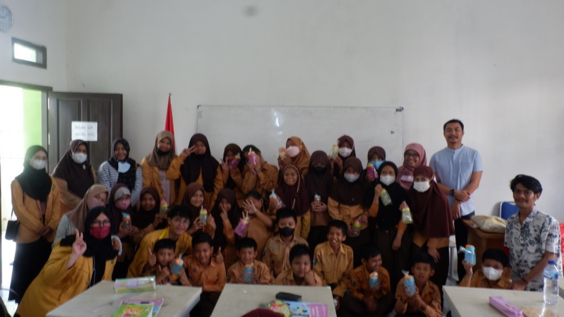 Kelompok Samarinda 42 KKN Unmul angkatan 48.