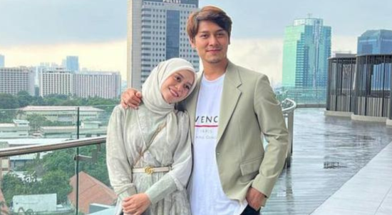Foto : Lesti Kejora dan Rizky Billar. Sumber Foto : Istimewa.