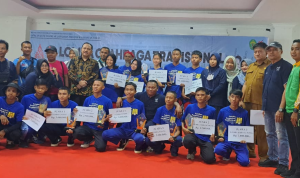 Foto : Para Pemenang Lomba Permainan Tradisional Museum Mulawarman. Sumber Foto : Kaltimnow.id Foto : Para Pemenang Lomba Permainan Tradisional Museum Mulawarman. Sumber Foto : Kaltimnow.id