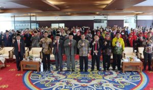 WhatsApp Image 2022-11-17 at 18.16.10 Ketua Komisi II DPRD Provinsi Kalimantan Timur (Kaltim), Nidya Listiyono menghadiri acara pengukuhan pengurus Ikatan Sarjana Pendidikan Indonesia (ISPI) Kaltim, masa bakti 2022-2027, di Ruang Ruhui Rahayu, Kantor Gubernur Kaltim, Kamis (3/11/2022). Sumber: Humas DPRD Kaltim