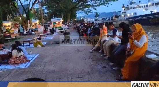 PKL Taman Tepian Mahakam