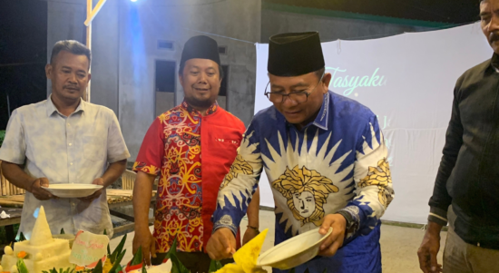 Foto : Saefuddin Zuhri Hadiri Acara Syukuran di RT 26 Kelurahan Lok Bahu. Sumber Foto : Kaltimnow.id