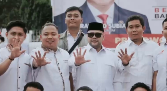 Foto : Akhmed Reza fachlevi Ketua Komisi IV DPRD Kaltim bersama dengan anggota Tidar Kaltim dan Samarinda. Sumber Foto : Istimewa.