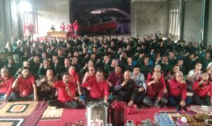 Silaturahmi dengan Satlinmas Tenggarong, Wakil Ketua DPRD Kaltim Pesan Jaga Kondusifitas