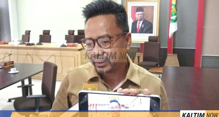 Ketua komisi I DPRD Provinsi Kaltim Baharuddin Demmu