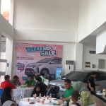 Foto : Weekend Sale Daihatsu TMS Samarinda di Jalan Sirad Salman. Sumber : Kaltimnow.id Foto : Weekend Sale Daihatsu TMS Samarinda di Jalan Sirad Salman. Sumber : Kaltimnow.id