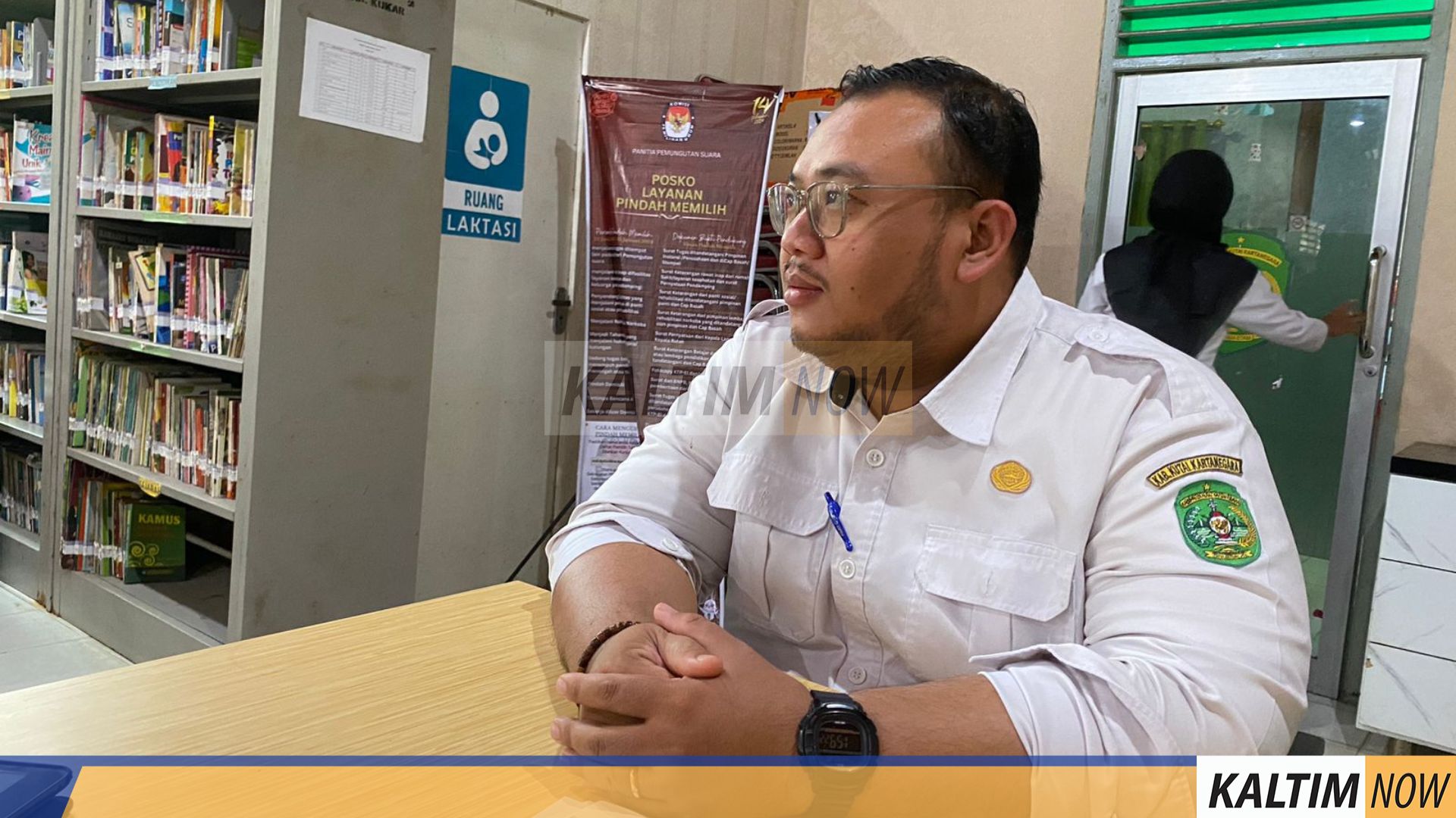 Sekretaris Desa (Sekdes) Loa Duri Ulu, Dewa Tri Arinda