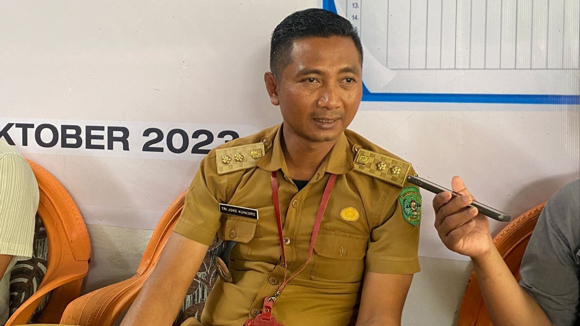 Tri Joko Kuncoro, Lurah Maluhu