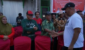 Tingkatkan Produktivitas Nelayan Desa Liang Ulu, Pemkab Kukar Beri Bantuan Gubang