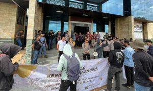 Demo Mahasiswa di Samarinda Tuntut Klarifikasi atas Pembebasan Terpidana Korupsi