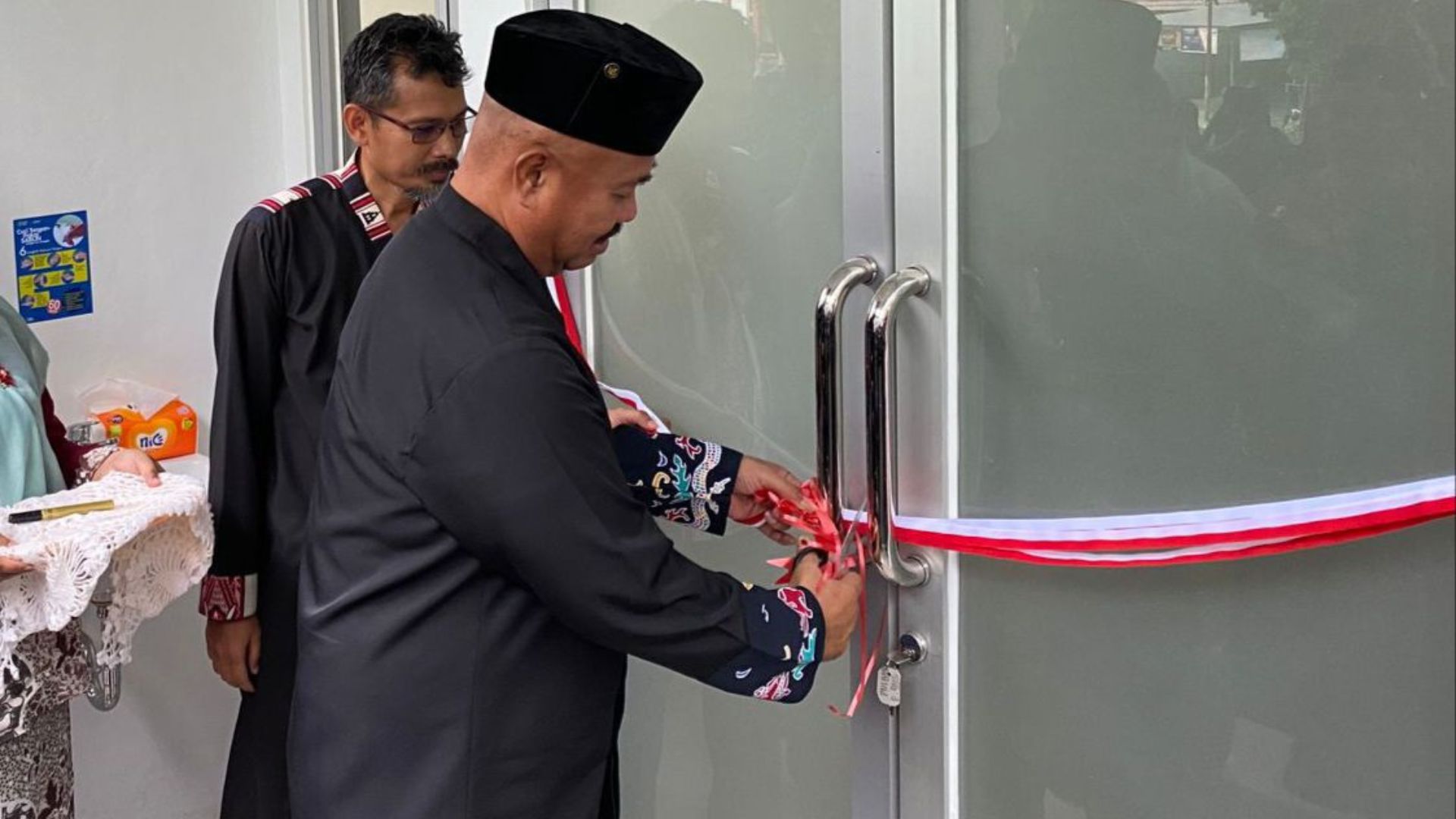 Tingkatkan Akses Kesehatan, Bupati Kukar Resmikan Pusban Bukit Biru