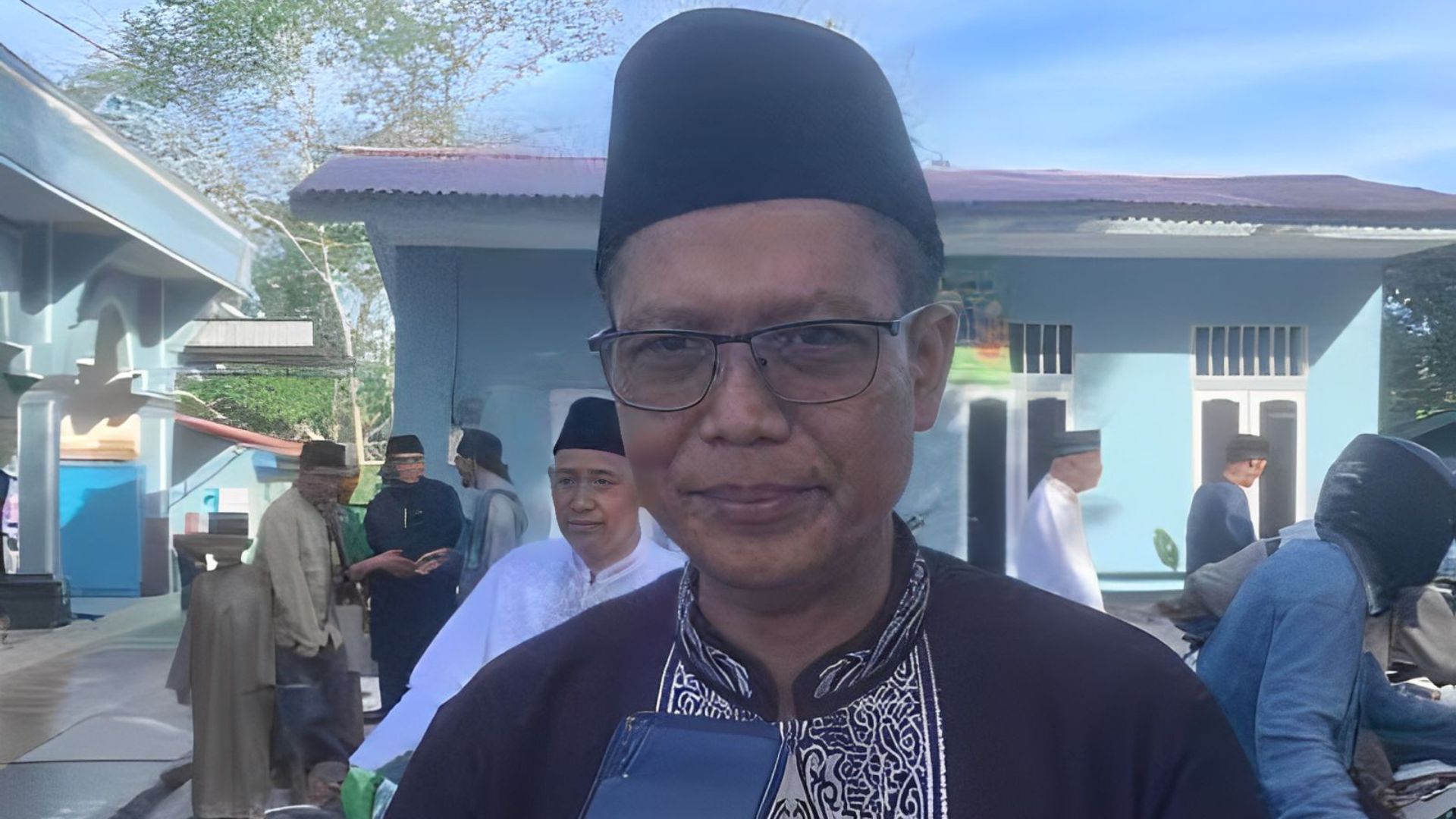 Kepala Desa Perangat Baru, Sarkono