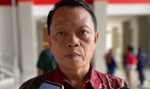 Kades Sanggulan, Fakhruddin.