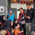 Bupati Kukar Pantau Langsung Penimbangan dan Pengukuran Serentak di Posyandu