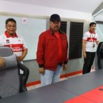 Bupati Kutai Kartanegara Edi Damansyah Tinjau E-sport Game Room di Stadion Aji Imbut
