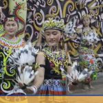 Tarian dayak desa budaya pangpang
