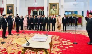 Presiden Prabowo Lantik Para Menteri Kabinet Merah Putih di Istana Negara