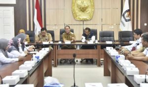Rusmadi Tinjau Kesiapan KPU Samarinda Hadapi Pilkada 2024