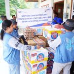 Foto : Tim Elang Relawan BRI salurkan bantuan kepada korban bencana Gunung Lewotobi Laki-Laki, NTT. Foto : Tim Elang Relawan BRI salurkan bantuan kepada korban bencana Gunung Lewotobi Laki-Laki, NTT.