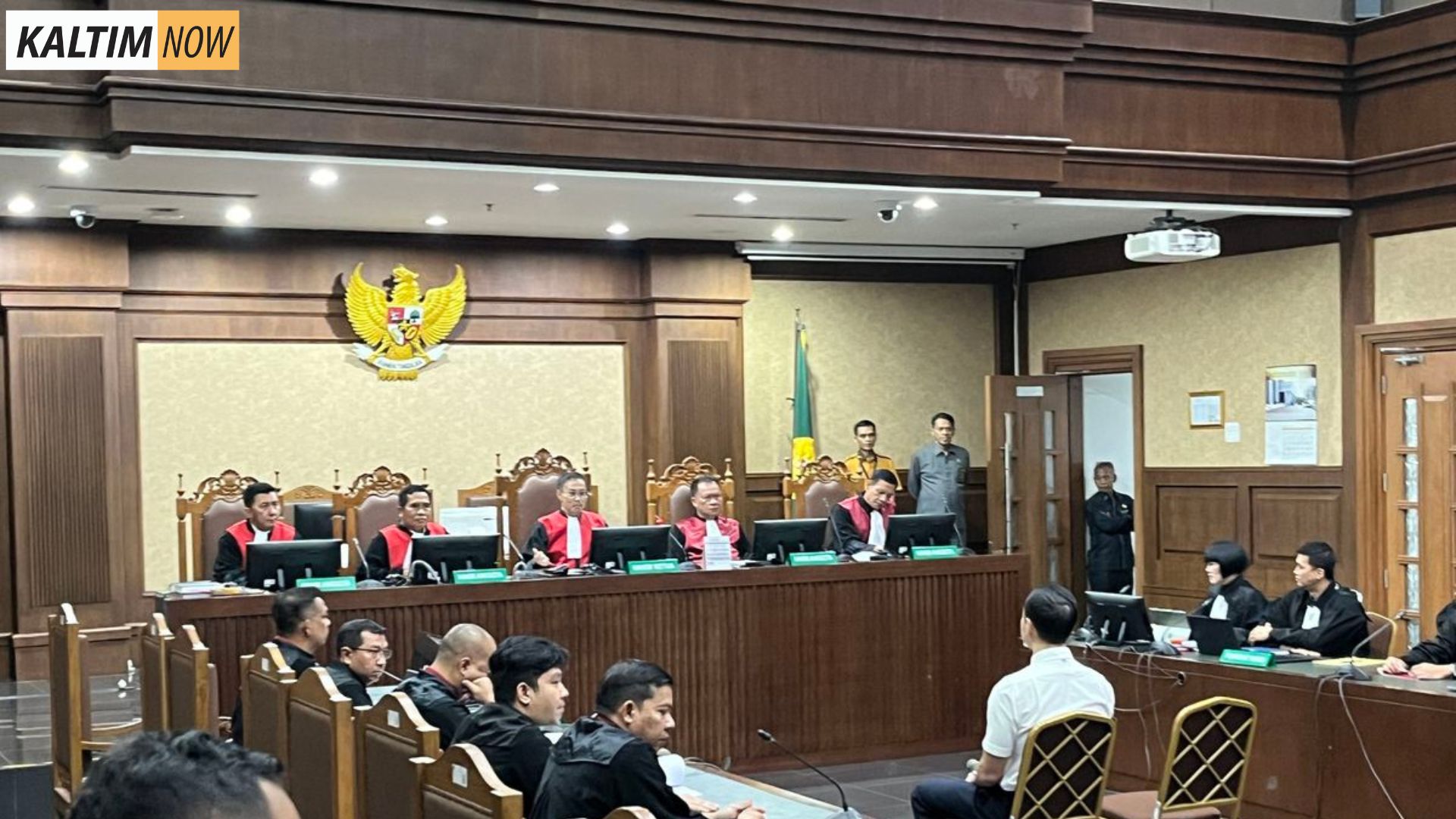 Foto : Sidang Harvey Moeis, kasus korupsi pengelolaan tata niaga komoditas timah di wilayah izin usaha pertambangan PT Timah Tbk pada 2015-2022. Sumber foto : Istimewa.