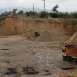 Foto : Tambang Pasir Merah di Maluku. Sumber : Istimewa. Foto : Tambang Pasir Merah di Maluku. Sumber : Istimewa.
