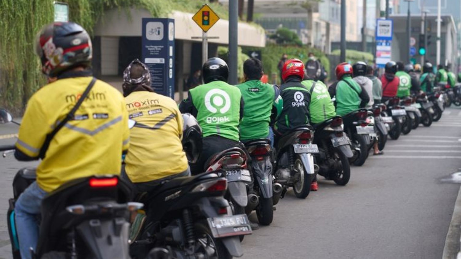 ojek online (ojol)