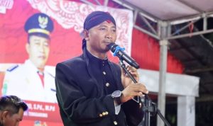 Lurah Maluhu Tri Joko Kuncoro