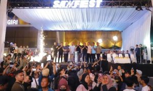 Samfest 2025 Resmi Dibuka, Ribuan Warga Padati Kota Samarinda