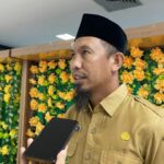 Plt Camat Kembang Janggut, Suhartono