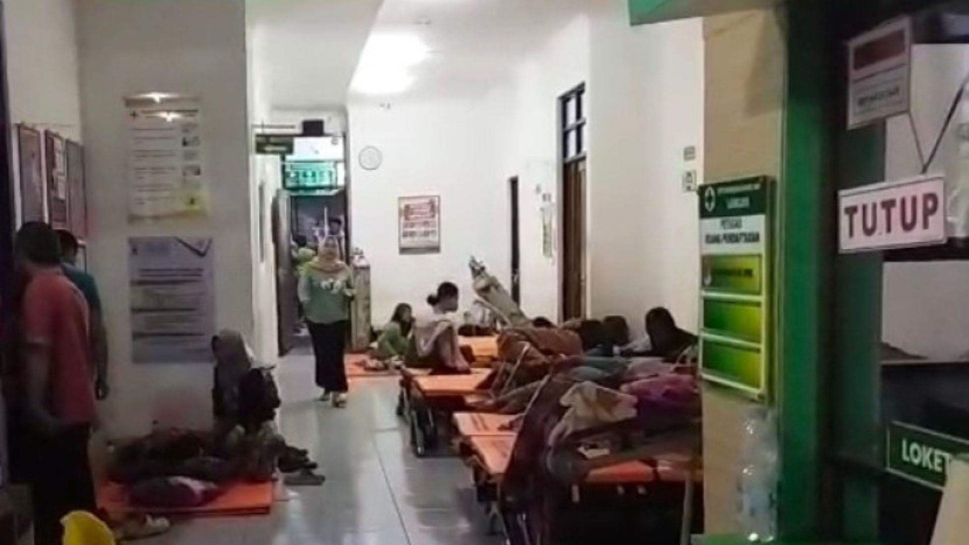 Foto: 70 Siswa SMK di Ujungjaya Diduga Keracunan, Pemkab Sumedang Lakukan Evaluasi Program MBG. Sumber: Istimewa.