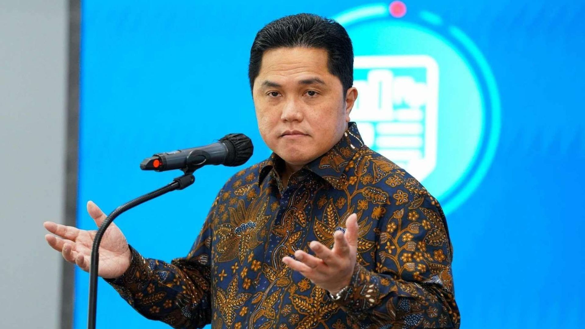 Foto: Erick Thohir Bantah Rumor Van Gaal dan Frank de Boer ke Timnas Indonesia. Sumber: Istimewa. Foto: Erick Thohir Bantah Rumor Van Gaal dan Frank de Boer ke Timnas Indonesia. Sumber: Istimewa.