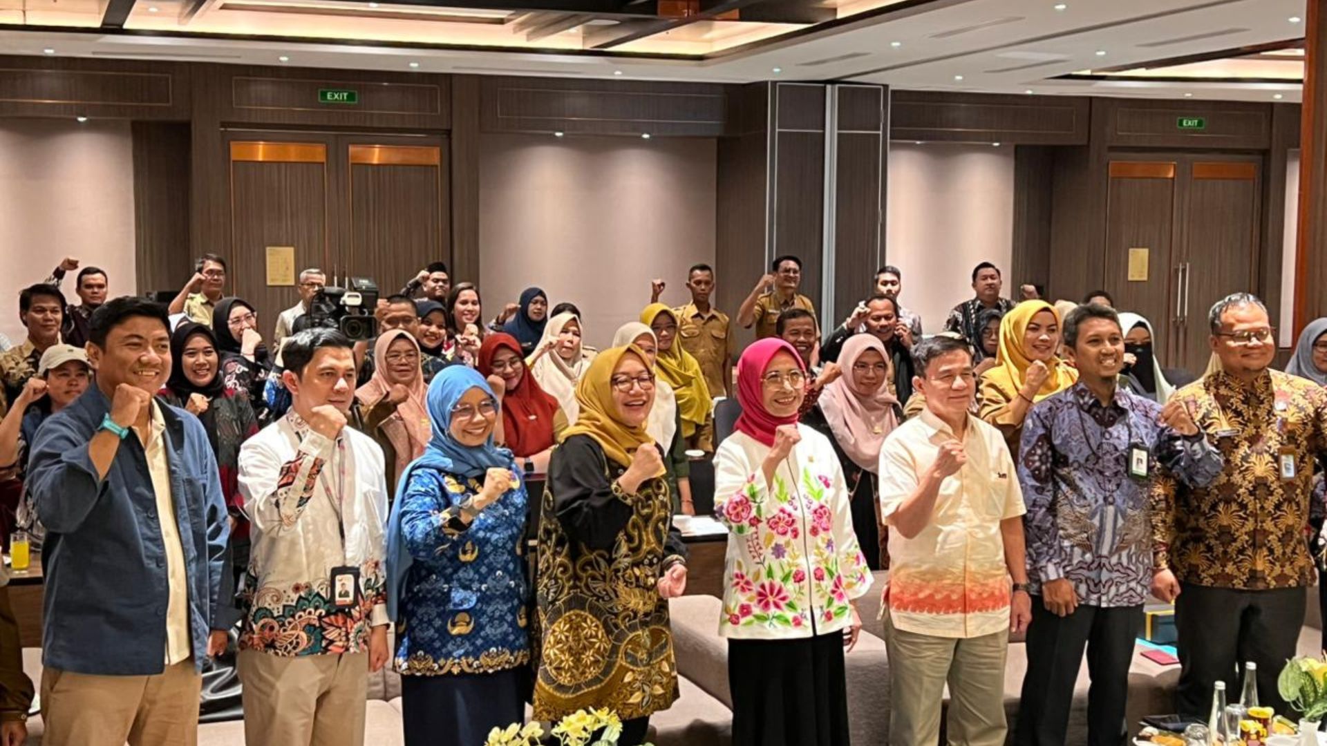 Foto: Hetifah Dorong Guru di Kutai Kartanegara Kuasai Pemanfaatan AI dalam Pembelajaran. Sumber: Istimewa. Foto: Hetifah Dorong Guru di Kutai Kartanegara Kuasai Pemanfaatan AI dalam Pembelajaran. Sumber: Istimewa.