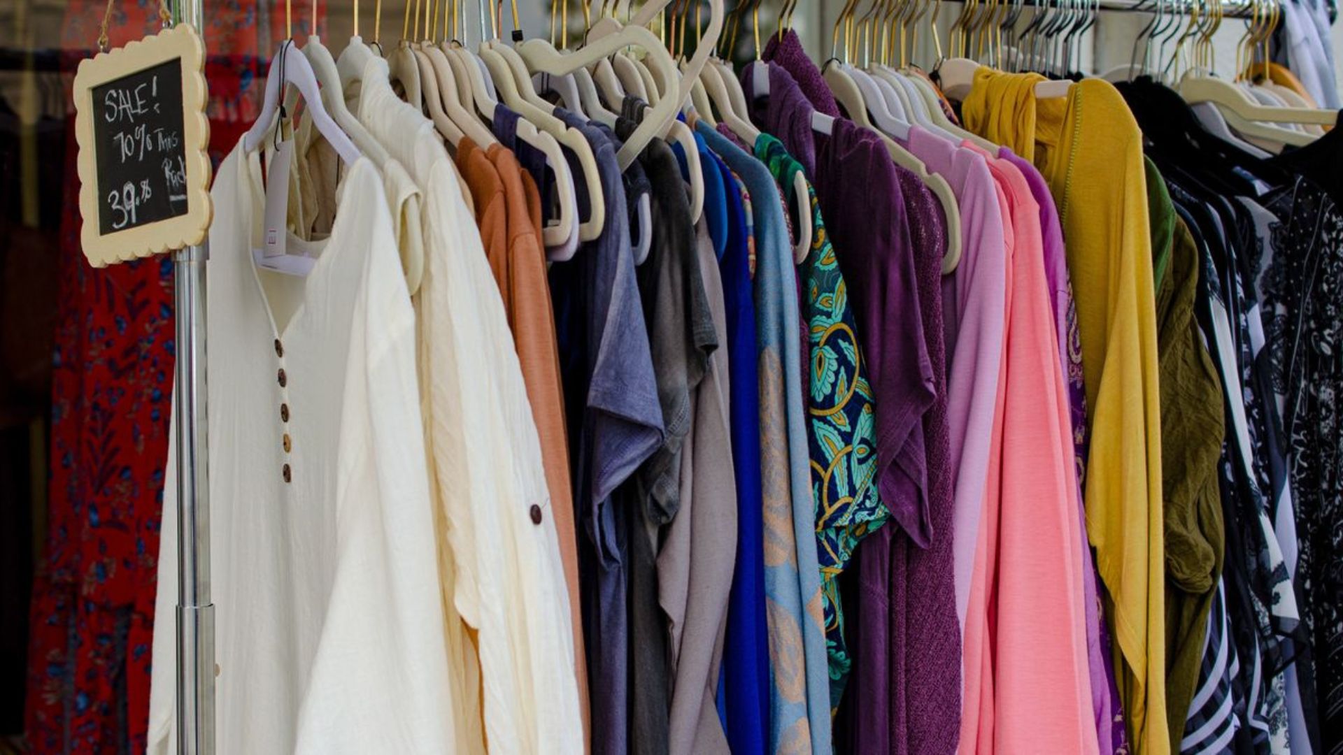 : Pemerintah Batasi Impor Pakaian Bekas untuk Lindungi Industri Tekstil dan UMKM Lokal. Sumber: Istimewa.