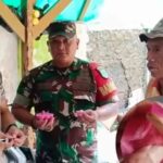 Foto: Petugas Bhabinkamtibmas dan Babinsa Minta Maaf Terkait Kasus Es Hunkwe di Kemayoran. Sumber: Istimewa. Foto: Petugas Bhabinkamtibmas dan Babinsa Minta Maaf Terkait Kasus Es Hunkwe di Kemayoran. Sumber: Istimewa.